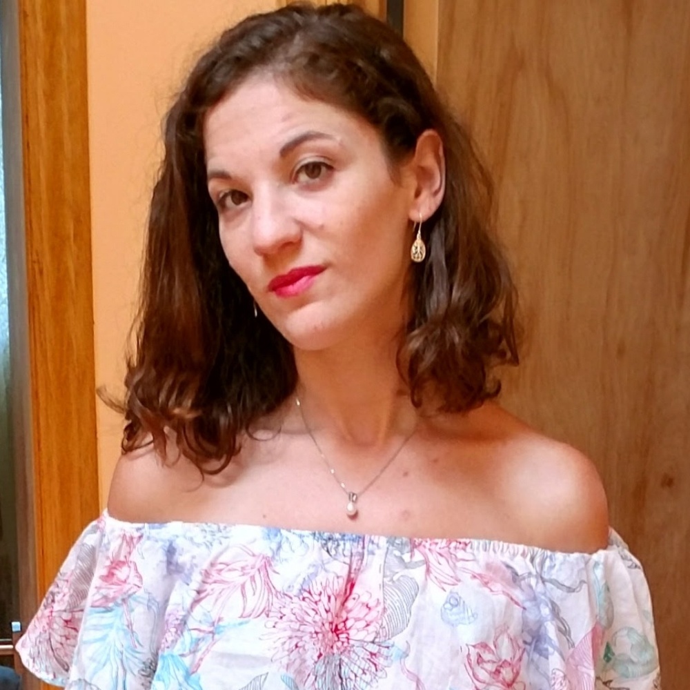 Meet your Posher, Tiffany